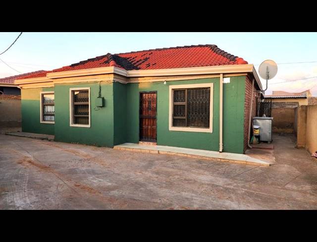 3 BEDROOM HOUSE FOR SALE IN BRAM FISCHERVILLE